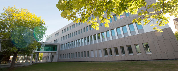 Johannes Gutenberg-Universität Mainz - Philosophicum II